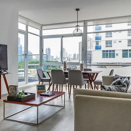 Breathtaking Apartment City Center - Ph Quartier Atlapa